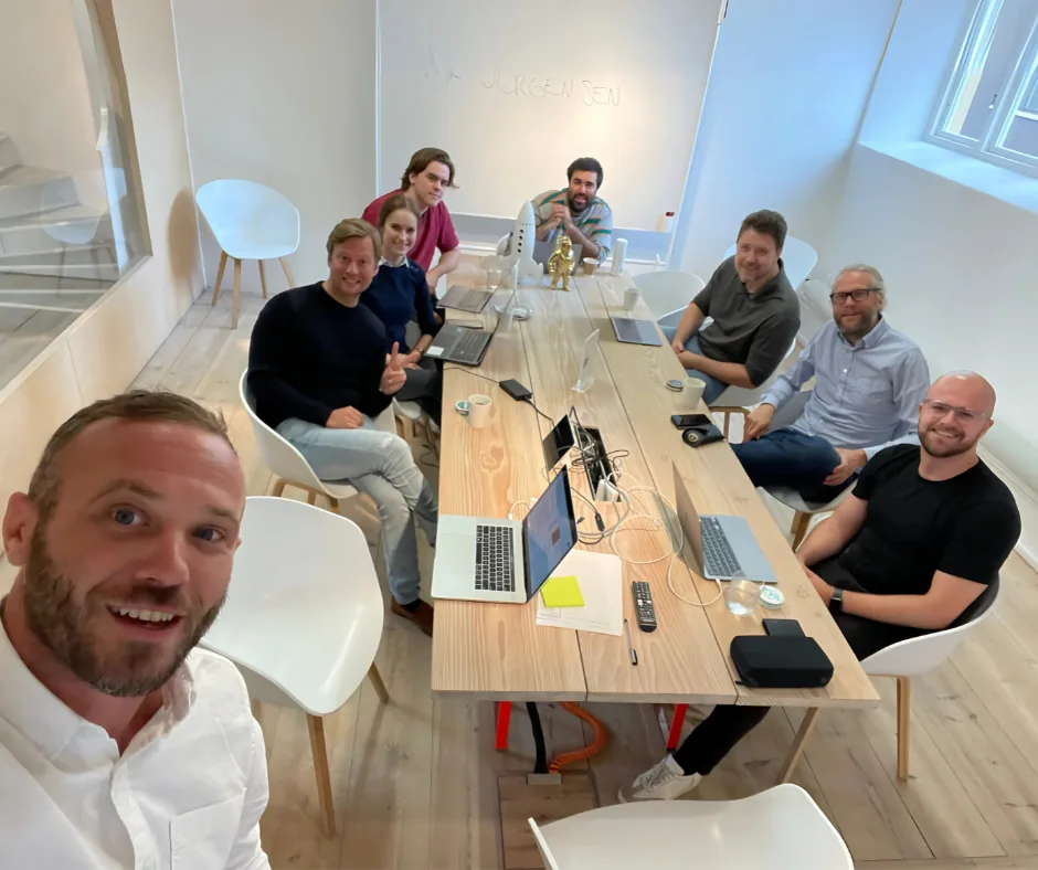 The VenturePort team around a conference table